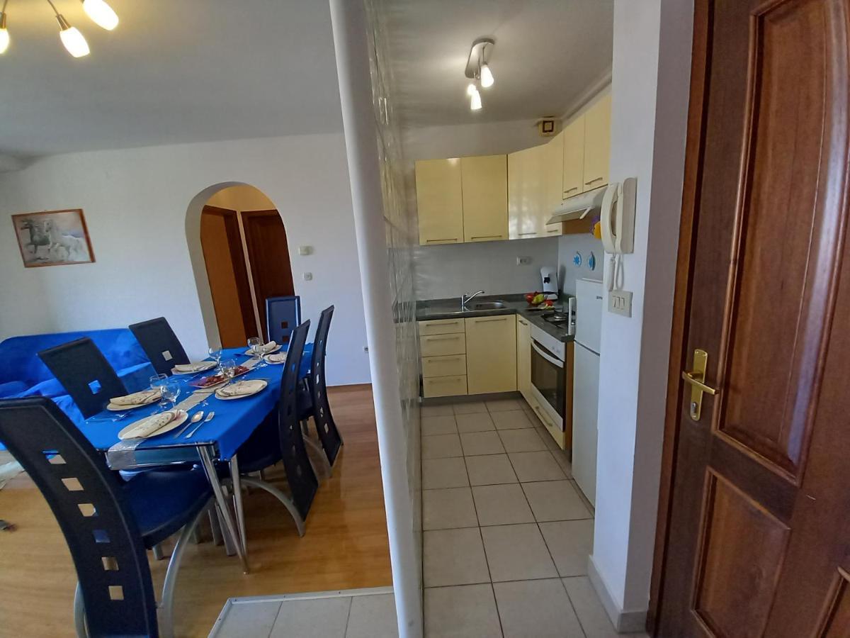Iva Apartman Pula Ngoại thất bức ảnh