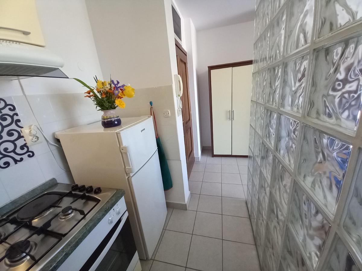 Iva Apartman Pula Ngoại thất bức ảnh